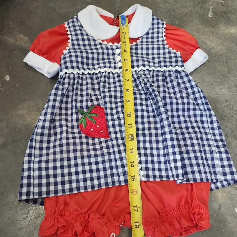 Vintage Handmade Girls 4, 2pc Set Romper & Smock Unused (Small Stain)